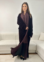 Load image into Gallery viewer, Velvet Abaya
