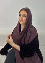 Load image into Gallery viewer, Velvet Abaya
